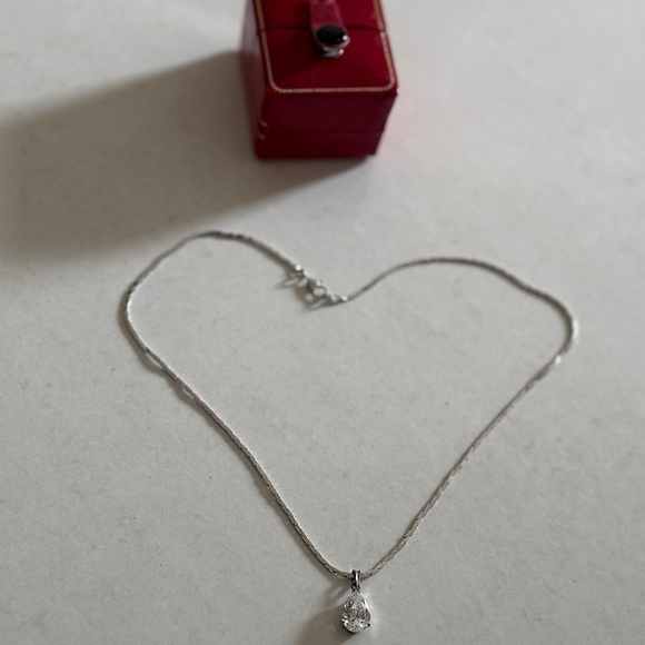 Moissanite teardrop diamond pendant & silver necklace choker, diamonds-like gem - Picture 14 of 14